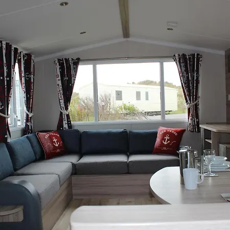 Perran Sands Campsite